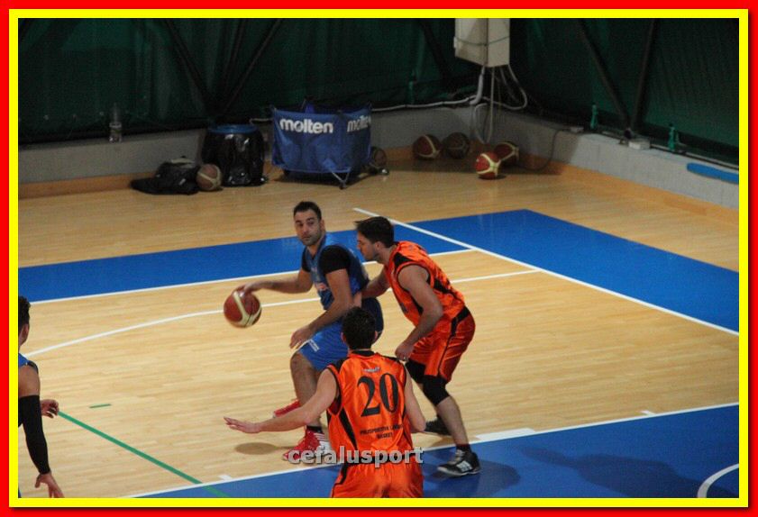 150114 LascariUisp 109_tn.jpg